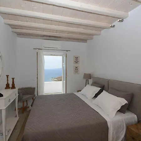 Mykonos Topaz By Diles Vila