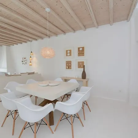 Mykonos Topaz By Diles Vila Fanari (Mykonos)